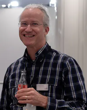 Christoph Thelen freut sich über die funktionierende Technik von Ticketing, Webseite, Digital Signage, Programmplanung und dem Interfacing zur neuen tmt33-App, für welches er verantwortlich ist.