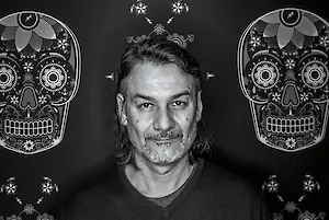 Eduardo Garcia ist Tontechniker, Musikproduzent und Hörbuchpionier sowie Gründer und CEO von German Wahnsinn (GW), einer technologieorientierten Kreativagentur für Audio mit einem angeschlossenen Aufnahmestudio-Komplex. Er hat mit nationalen und internationalen Künstlern wie Ken Hensley, Lou Bega, Omar Sosa, Nena und vielen anderen zusammengearbeitet.